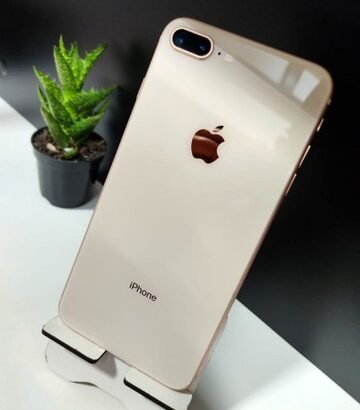 iPhone Gold 8 plus